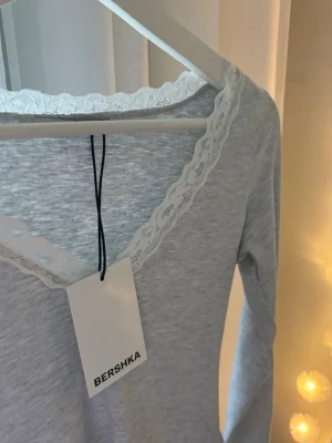 Långärmad topp - Fin topp med lapp kvar 🥰