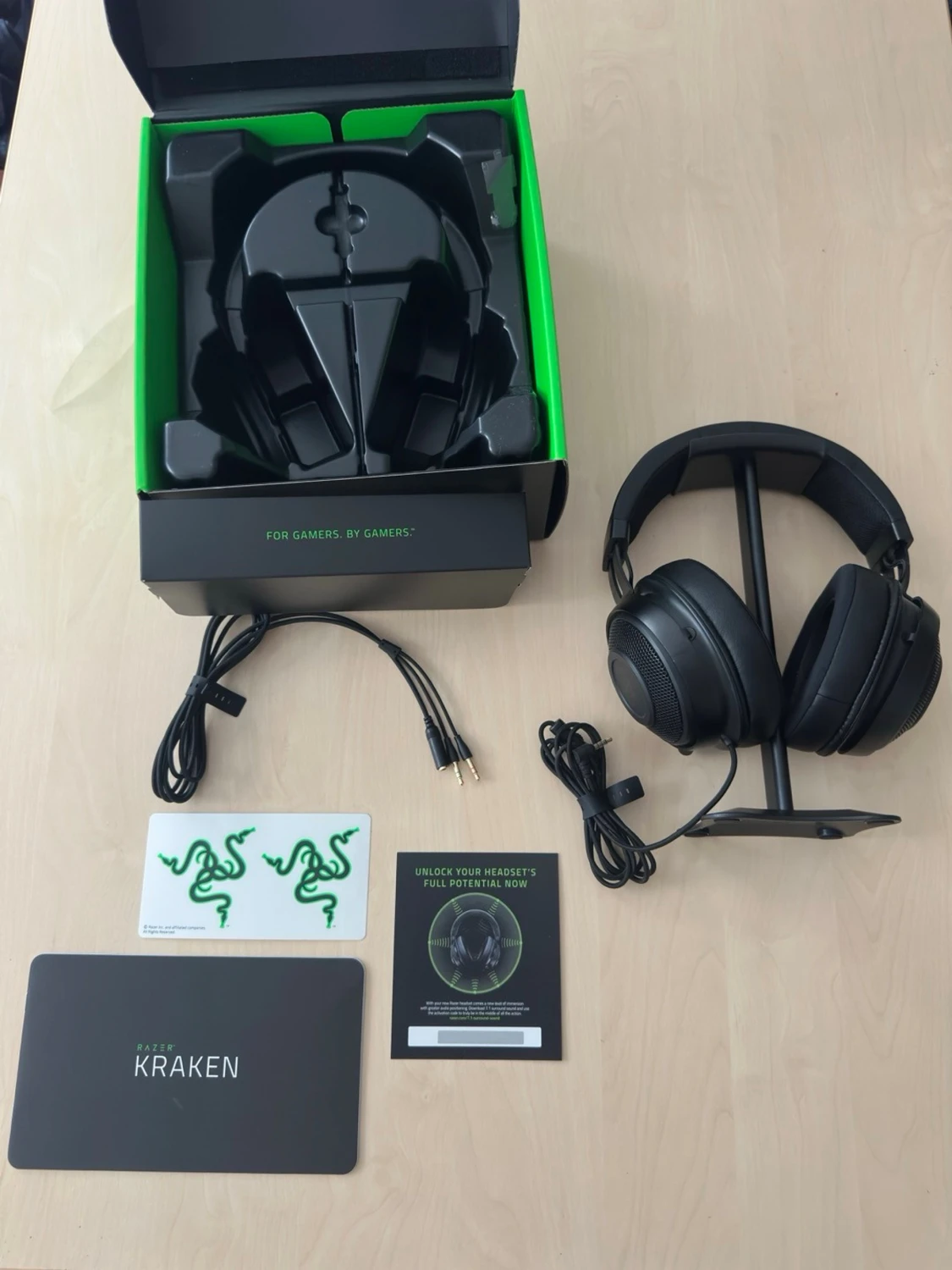 Razer Kraken gaming headset svart - 2