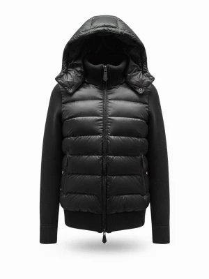 CEVIOR CARDIGAN - Torino Cardigan.  2-in-1 design med avtagbar luva. Tillverkad i en noggrant utvald ullblandning för värme, struktur och hållbarhet. Levereras med tags och påse, helt ny.   Besök vår hemsida för mer information.