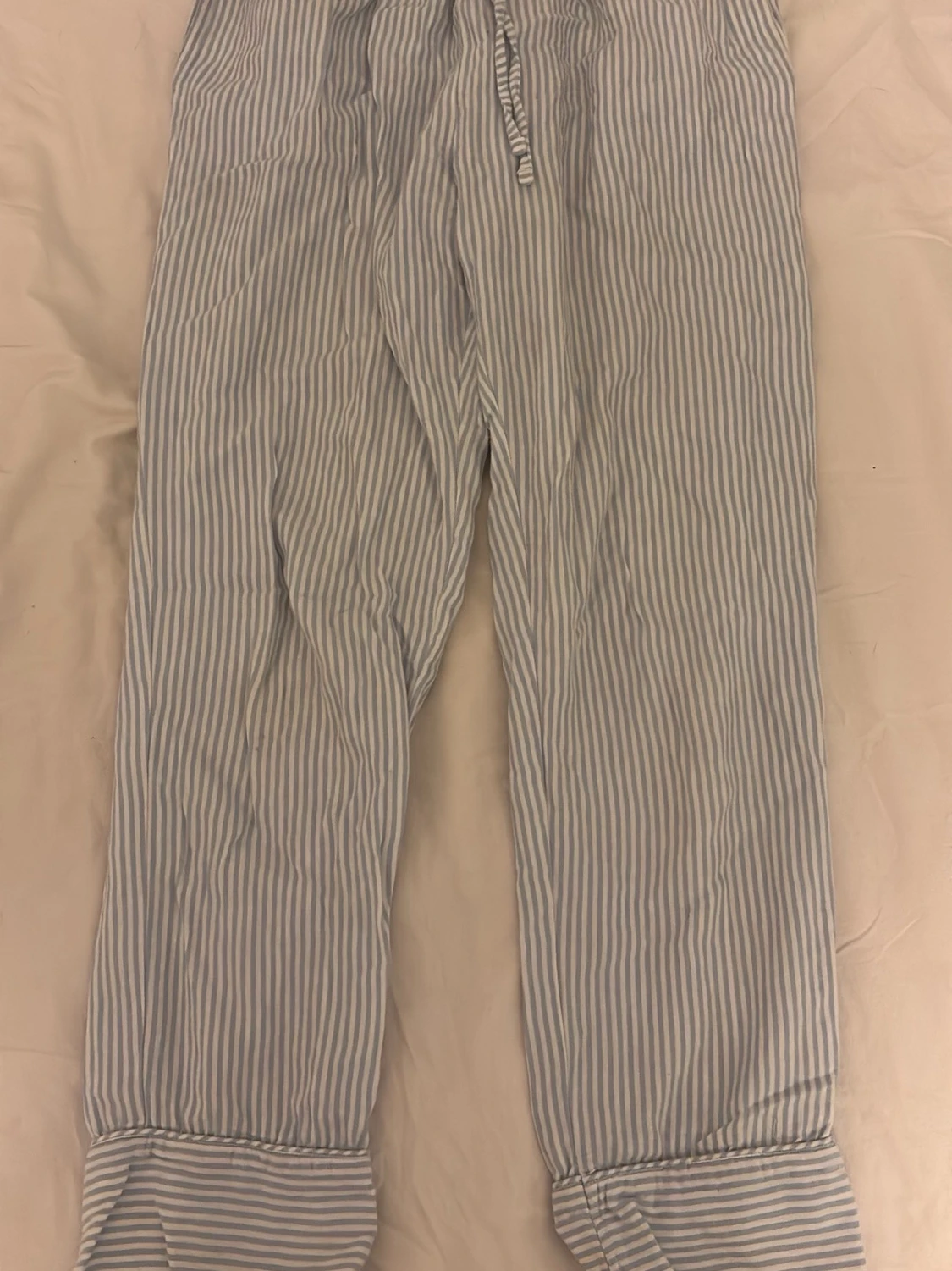 Randig pyjamas i bomull - 1