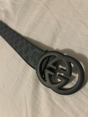 Mörk blått gucci bälte - Mörk blått gucci bälte. 120cm, helt ny, ej använd. 