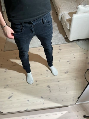 G-star jeans - G-star jeans | Storlek 29/32 | Mycket bra skick | Billigare pris vid köp av fler jeans på min profil | Skriv till mig vid frågor‼️