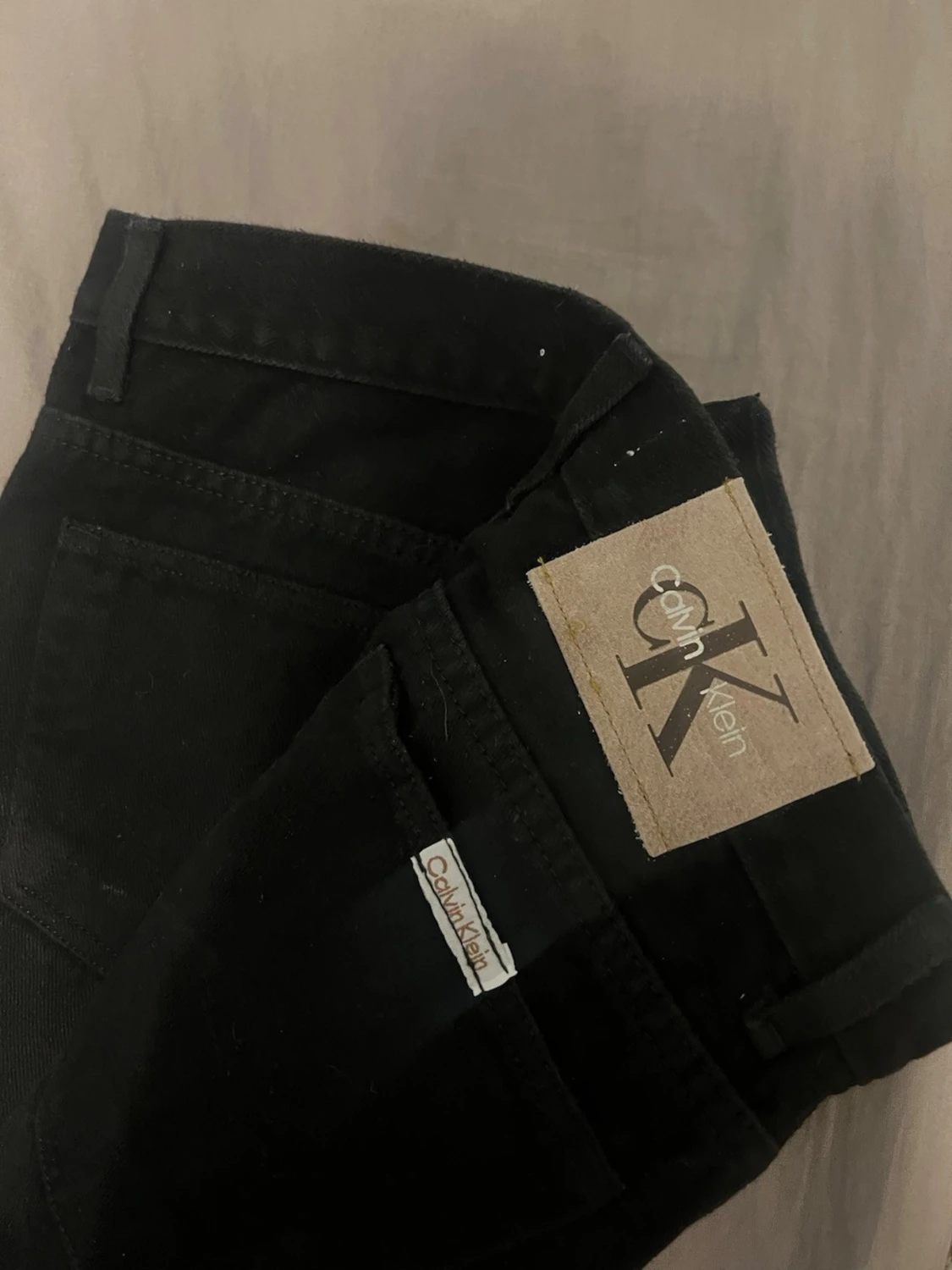 Svarta raka jeans från Calvin Klein - 1