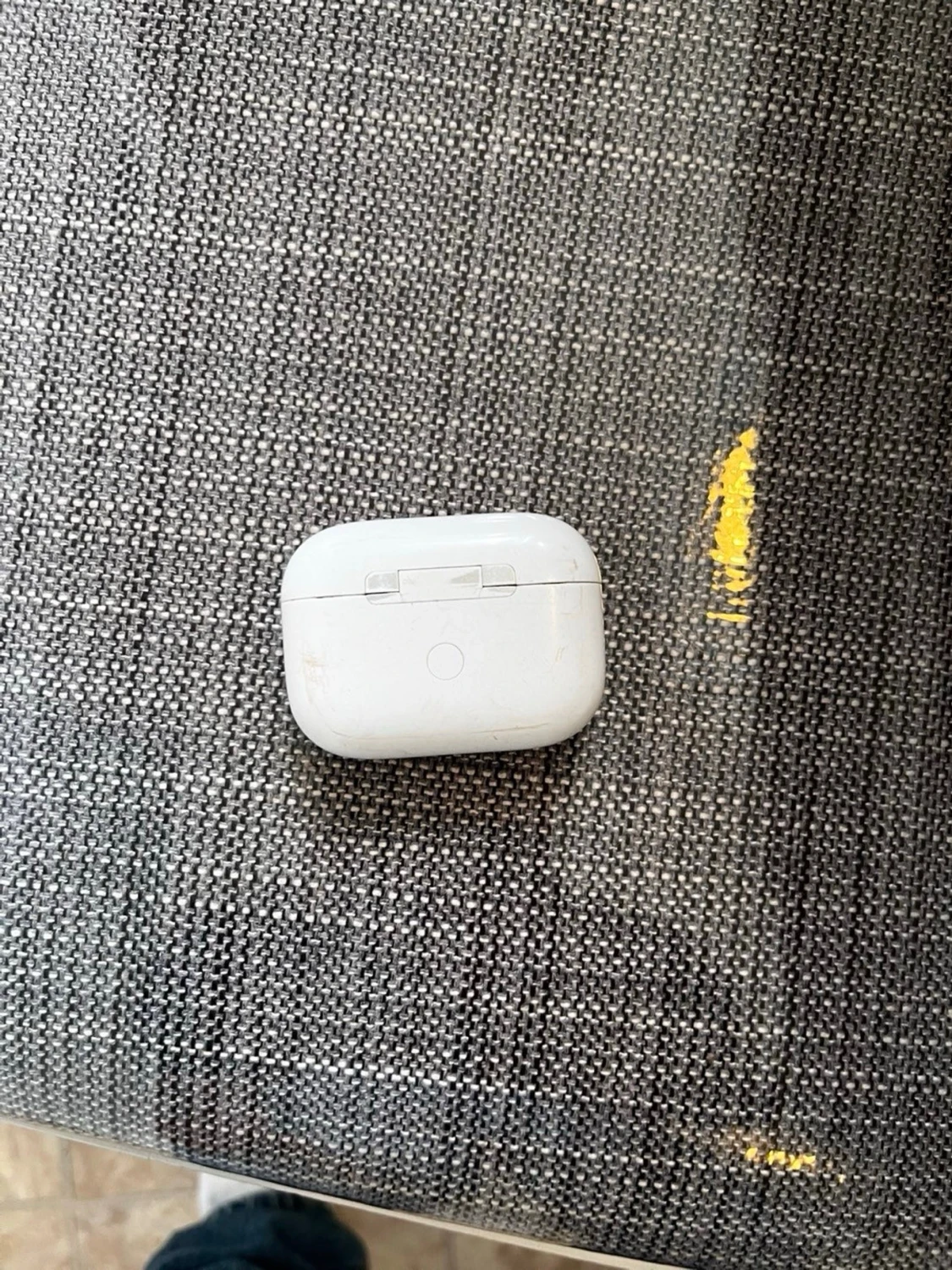 Apple AirPods Pro med laddningsetui - 4