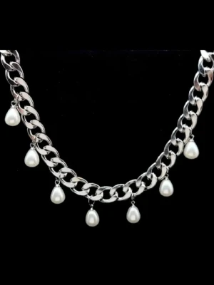 Handgjort halsband  - Material-rostfritt  stål.  Kedjetjocklek-9mm.  Bra kvalitet. #42