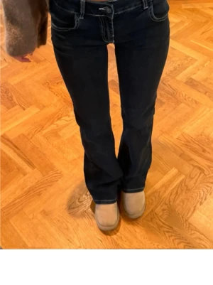 Jeanss - Jeans från Meet me there