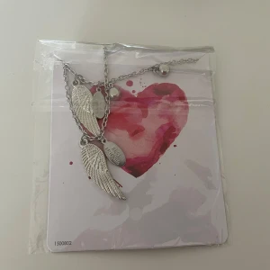 Bästis halsband - Oöppnad förpackning med bästis halsband. Frakt på 55kr tillkommer (Postnord S kuvert). 