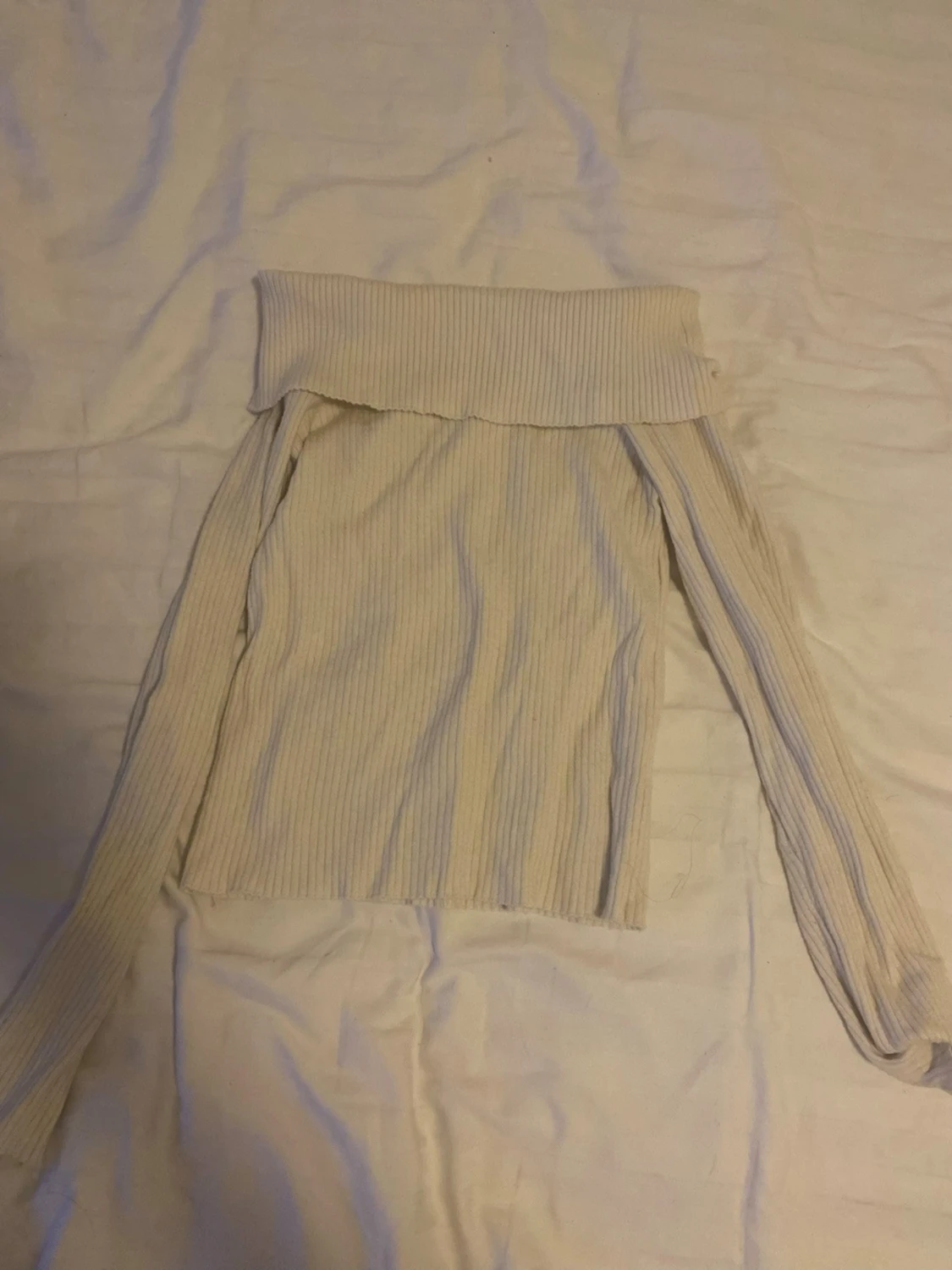 Off shoulder topp - 1