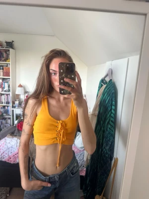 Croptop - Från bikbok