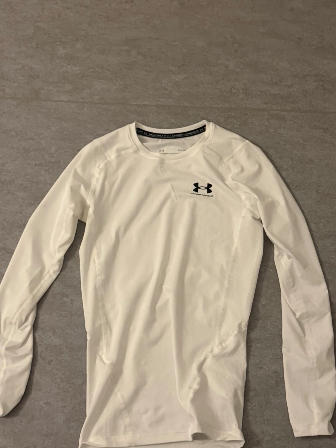 Under Armour tröja
