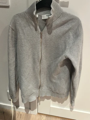 Kofta fårn selected homme - Grå kofta med dragkedja fårn selected homme 