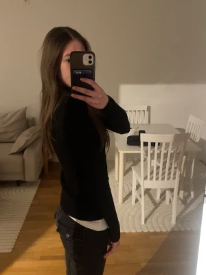 Basic kofta från hm - s - Snygg svart ribbad kofta från Hm i storlek S. Aldrig använd, är i nyskick! 💕