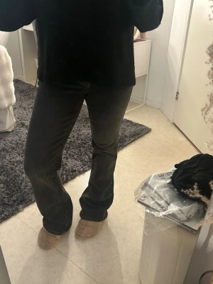 Hm jeans  - Storlek S/36, använda ett fåtal gånger 🤗
