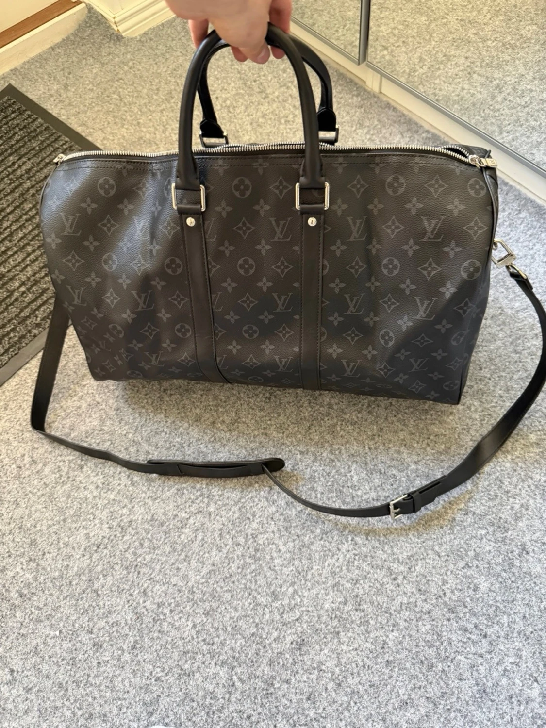 lLv black duffle bag 50