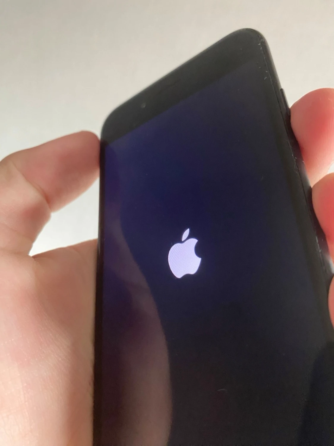 Svart iPhone 7 från Apple - 3