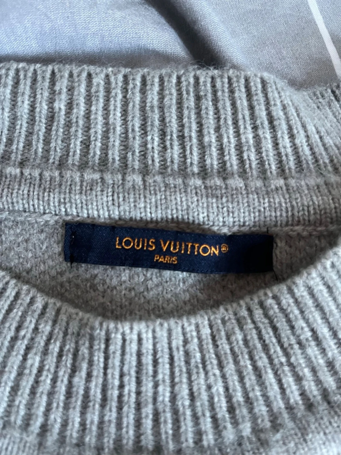 L och V - 2