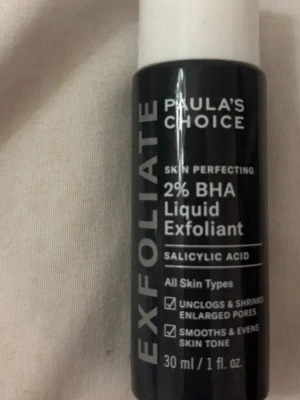 Paula's Choice 2% BHA Exfoliant - endast testat. Kan inte använda dwn eftersom jag använder Basiron 