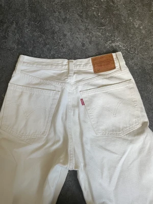Levi’s jeans 501 - Helt nya Levis jeans, inte använda, beställde fel storlek. W 28 L 30