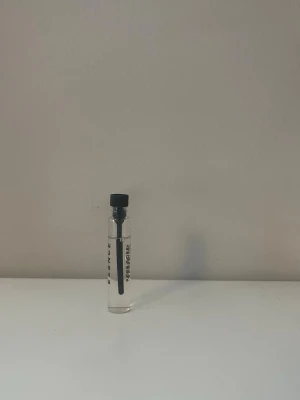 Rosé Rosé Parfymtest - Parfym test från Essence i doften Rosé Rose 🌹