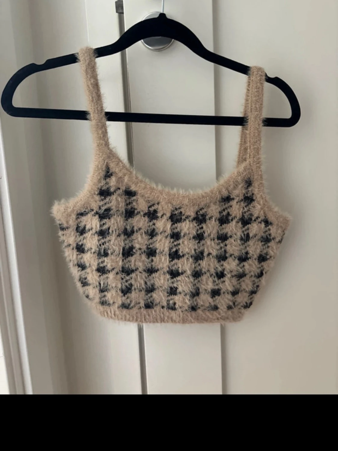 Beige och svart rutig fluffig linnetopp