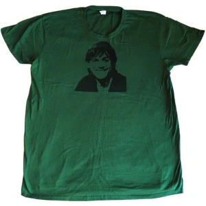 Iggy pop band tröja/ graphic tee/ T-shirt med tryck, rock/ 60tal/ 70tal/ 1970tal - Unik grön T-shirt med handtryckt svart Iggy Pop tryck på! tröjan är i nyskick! 100% bomull 