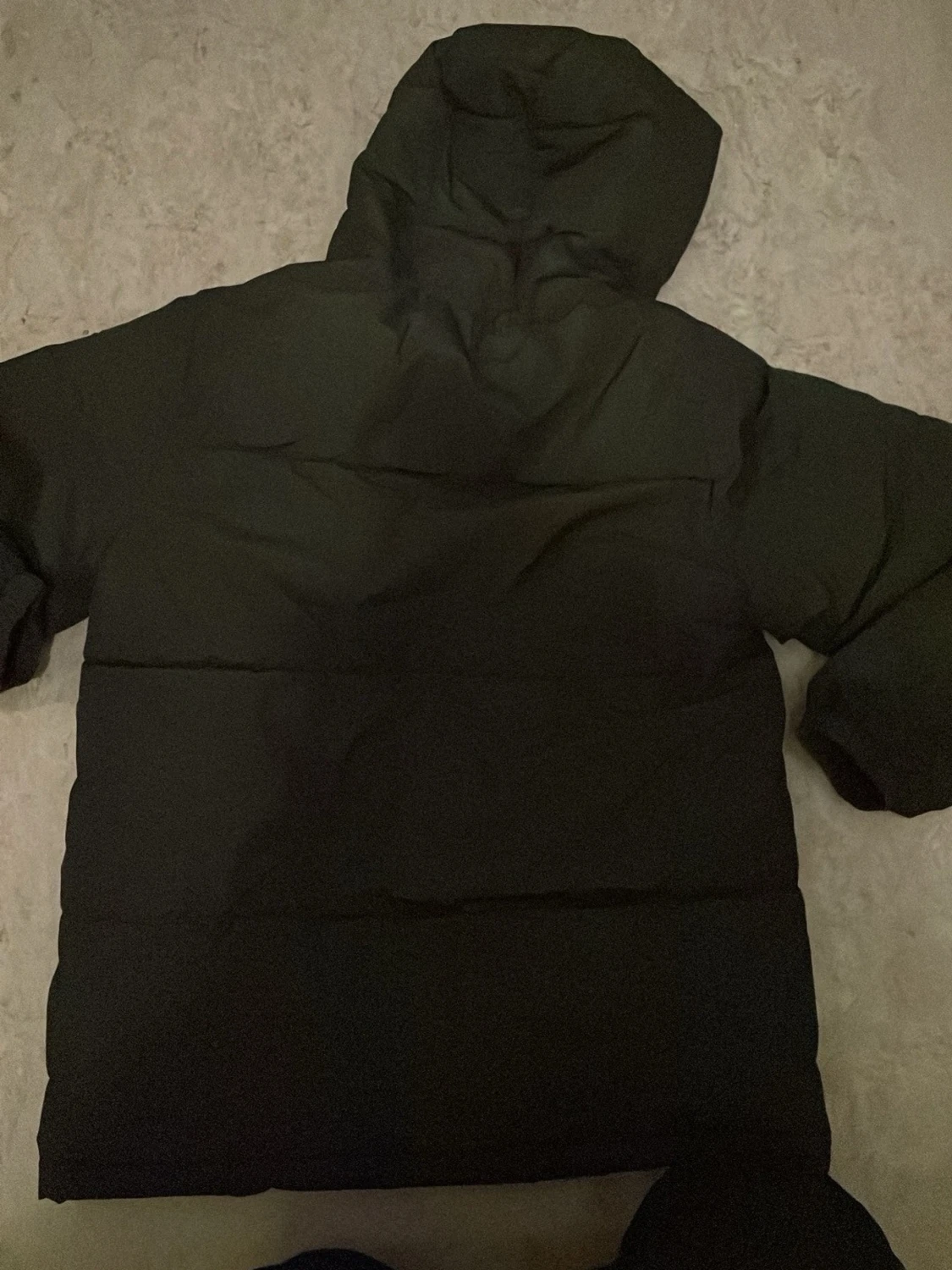 Svart pufferjacka från Jack & Jones - 2