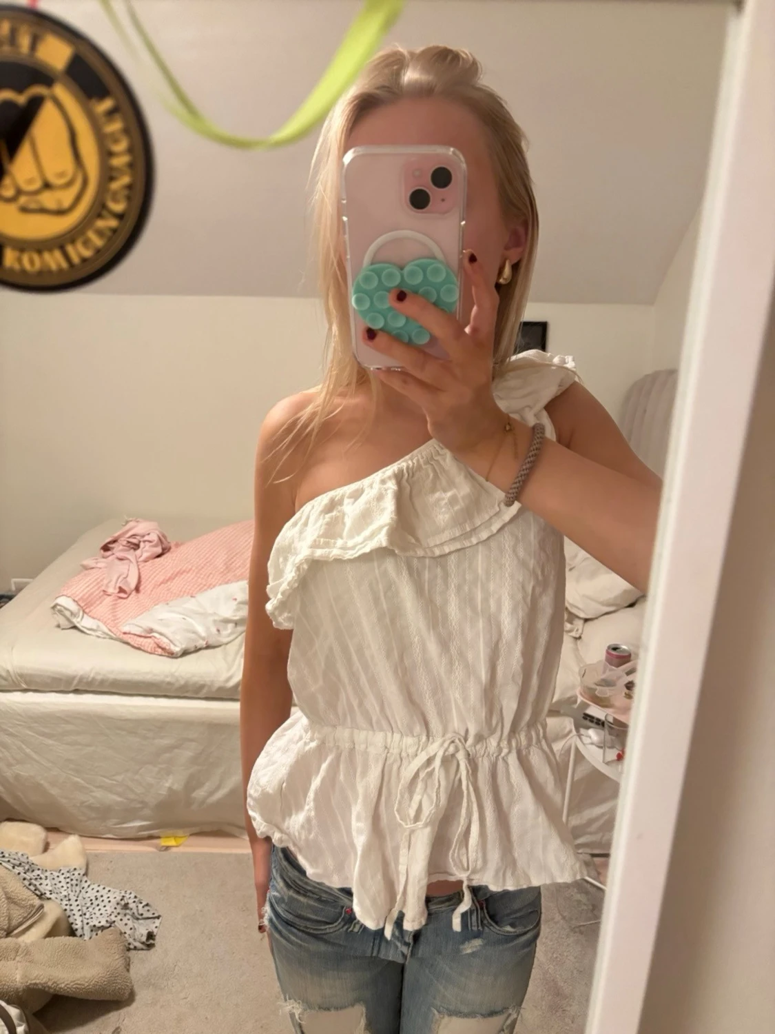 Vit off shoulder topp - 1