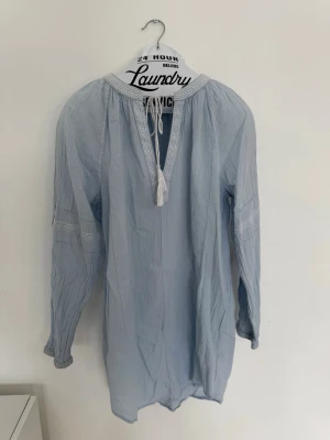 H&M - Tunika - Ljusblå