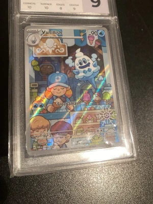 Pokémonkort Vanillish  Holiday Stamp Snowflake Graderad - Enligt bild