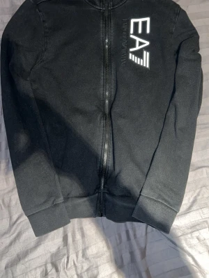 Svart zip-hoodie från Emporio Armani - Storlek s.