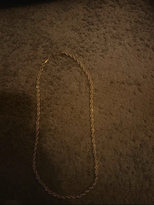 Cordell halsband guld - Helt oanvänd 50cm 6mm