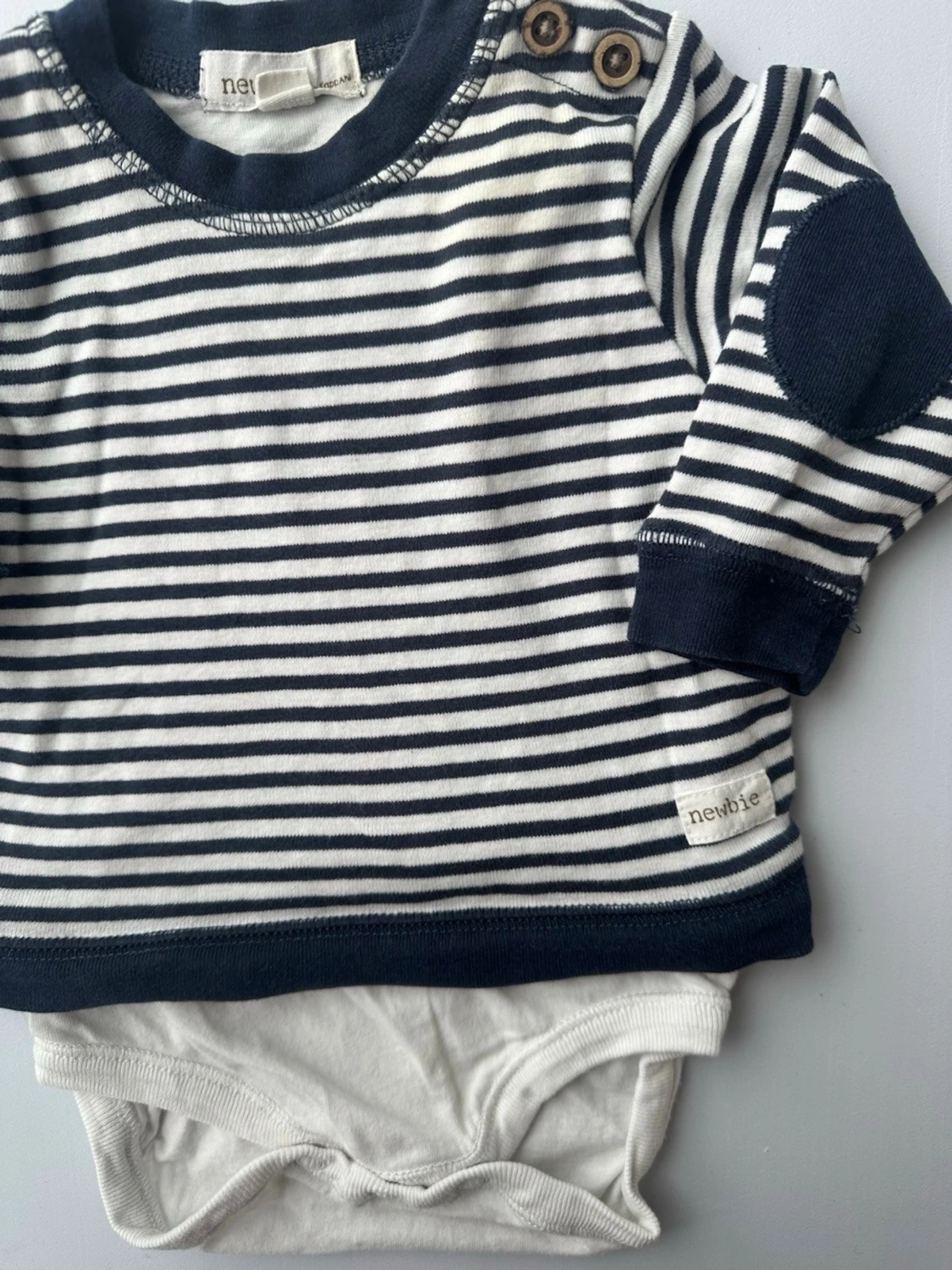 Randig body med lång ärm från Newbie 62 - 1