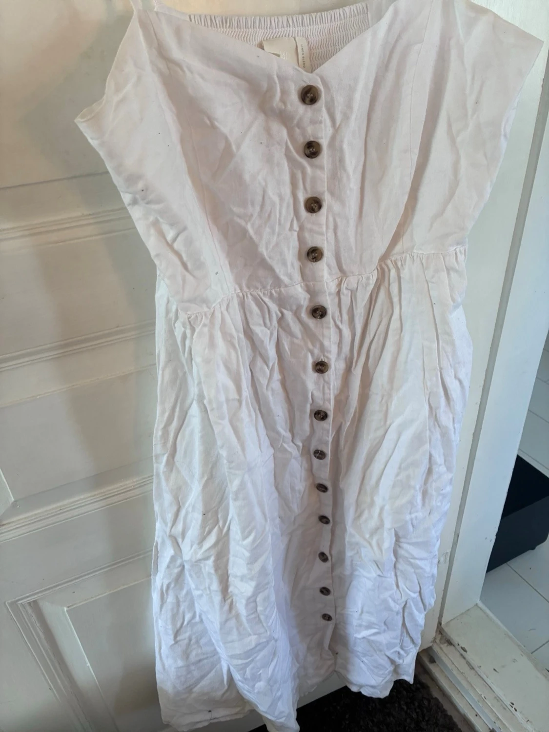 Vit långklänning med knappar H&M - 2