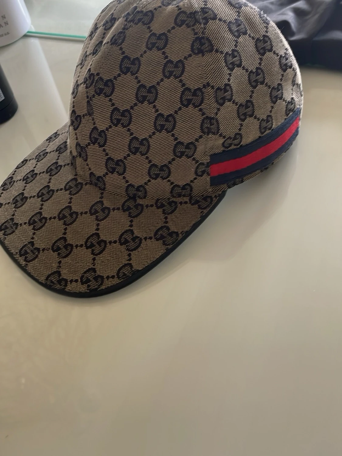 Gucci beige keps med GG-mönster - 1