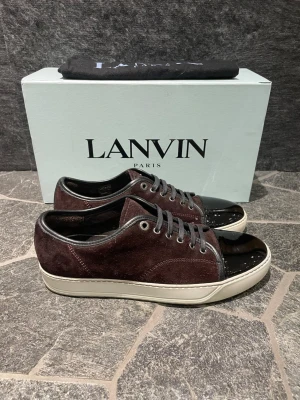 Lanvin skor  - Hej, säljer nu dessa svin snygga lanvin skor! Begränsat antal boxar och dustbag. Hör av dig vid frågor. 