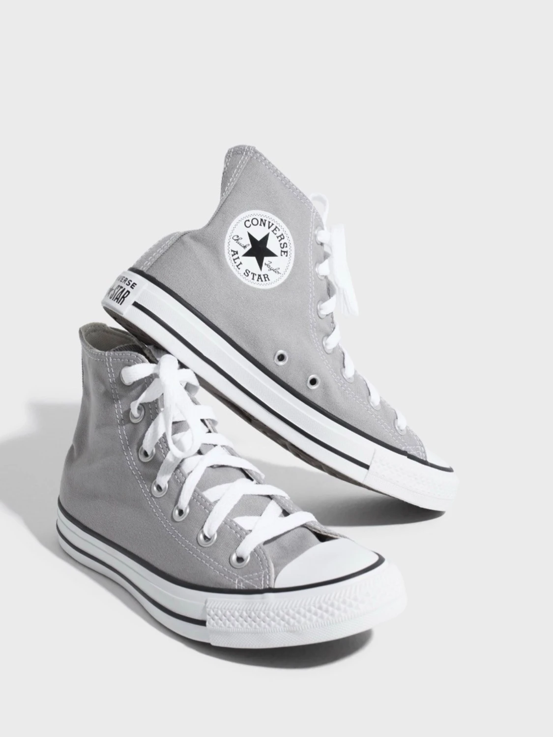 Grå Converse  - 3