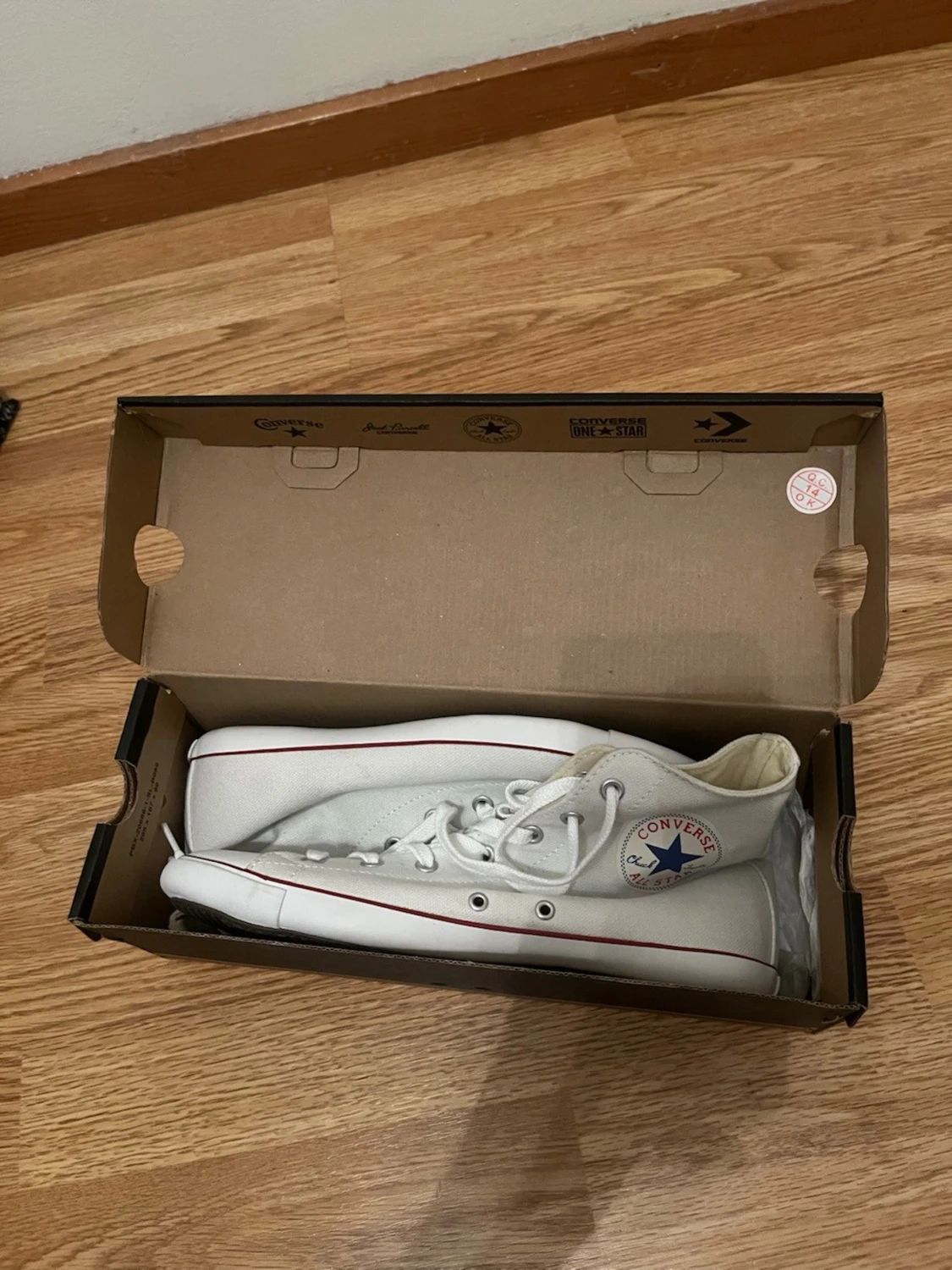 Vita Converse All Star high tops helt nya - 1