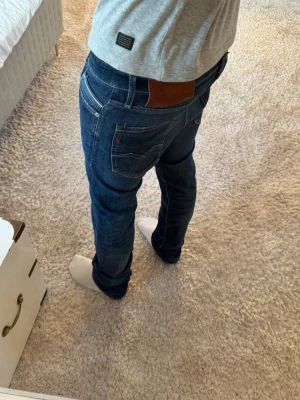 Replay jeans  - Replay Waitom Jeans | skick 9/10 | Storlek 31/34 | Pris - 499kr | Modellen är ca 181cm lång | Hör av dig vid minsta fråga eller fundering!!