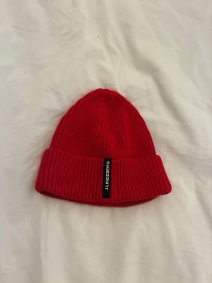 J lindberg mössa - Snygg J Lindberg mössa som är i nyskick.