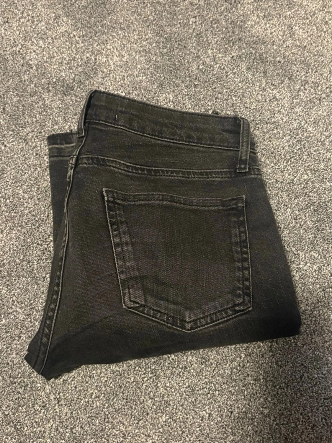 Svarta bootcut jeans från Zara - 2