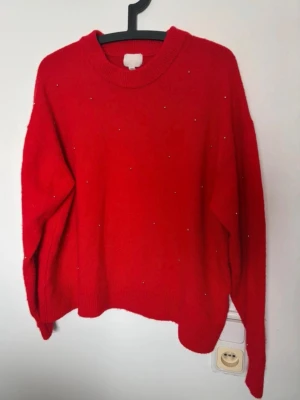 Tröja ifrån hm - Fint skick använd fåtal gånger köpt för 300 kr