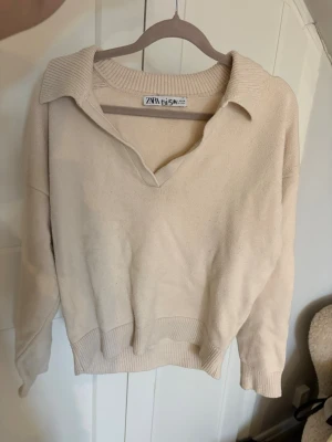 Stickad vit tröja  - Stickad vit somrig tröja❤️‍🔥