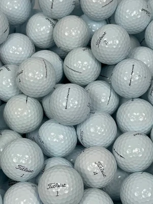 Golfbollar - Säljer en mängd golfbollar. Skriv vad ni önskar antal samt vilket märke och modell ( Har det mesta) så kommer vi tillsammans överens om ett pris 