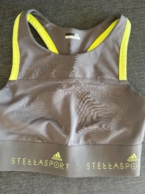 Sport bra - Size S on the tag, quite tight. I can measure