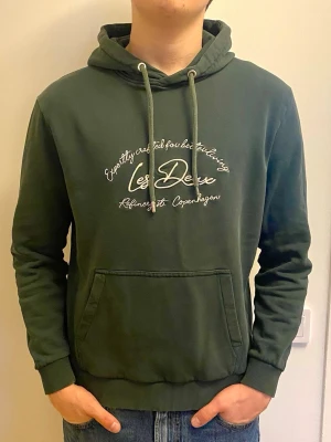 Les deux hoodie - Snygg les deux hoodie i mycket bra skick