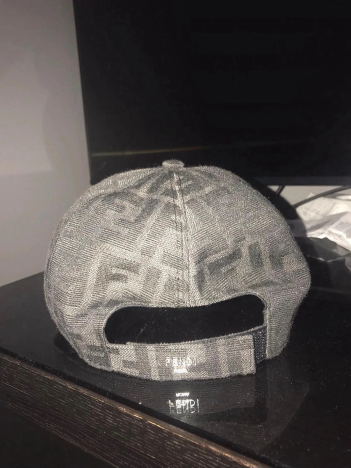 Grå Fendi keps med FF-mönster - 2