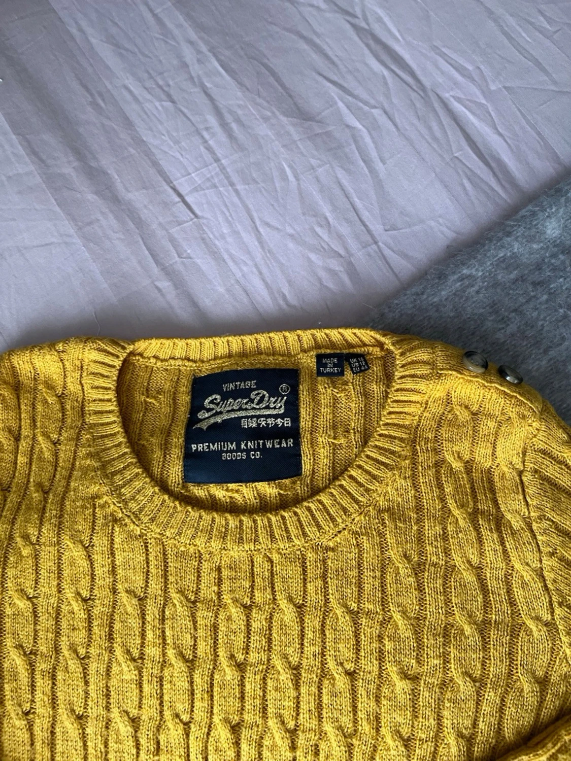 Gul kabelstickad tröja Superdry - 1