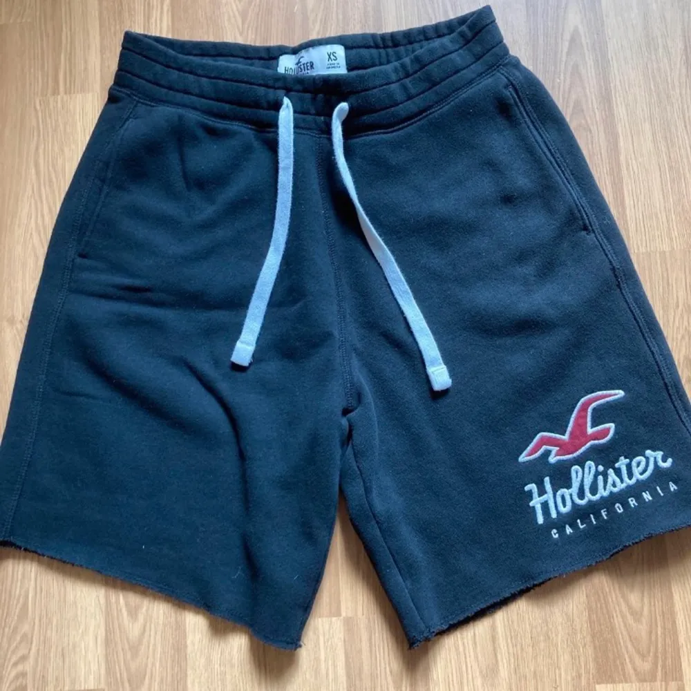 Hollister shjorts storlek Xs . Shorts.