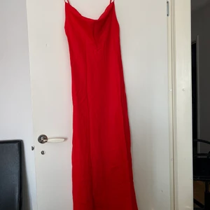 Zara klänning - Helt ny 🤍 