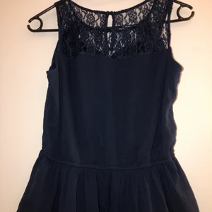 Topp - Topp från vero Moda 🤍 storlek s🤍 frakt tillkommer🤍 #topp #veromoda (fraktkostnaden kan ändras)